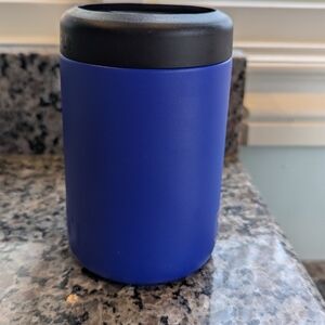 Offshore Blue Yeti Colster